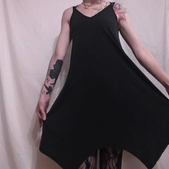 Asymmetrical Dress - Picture 3 of 7